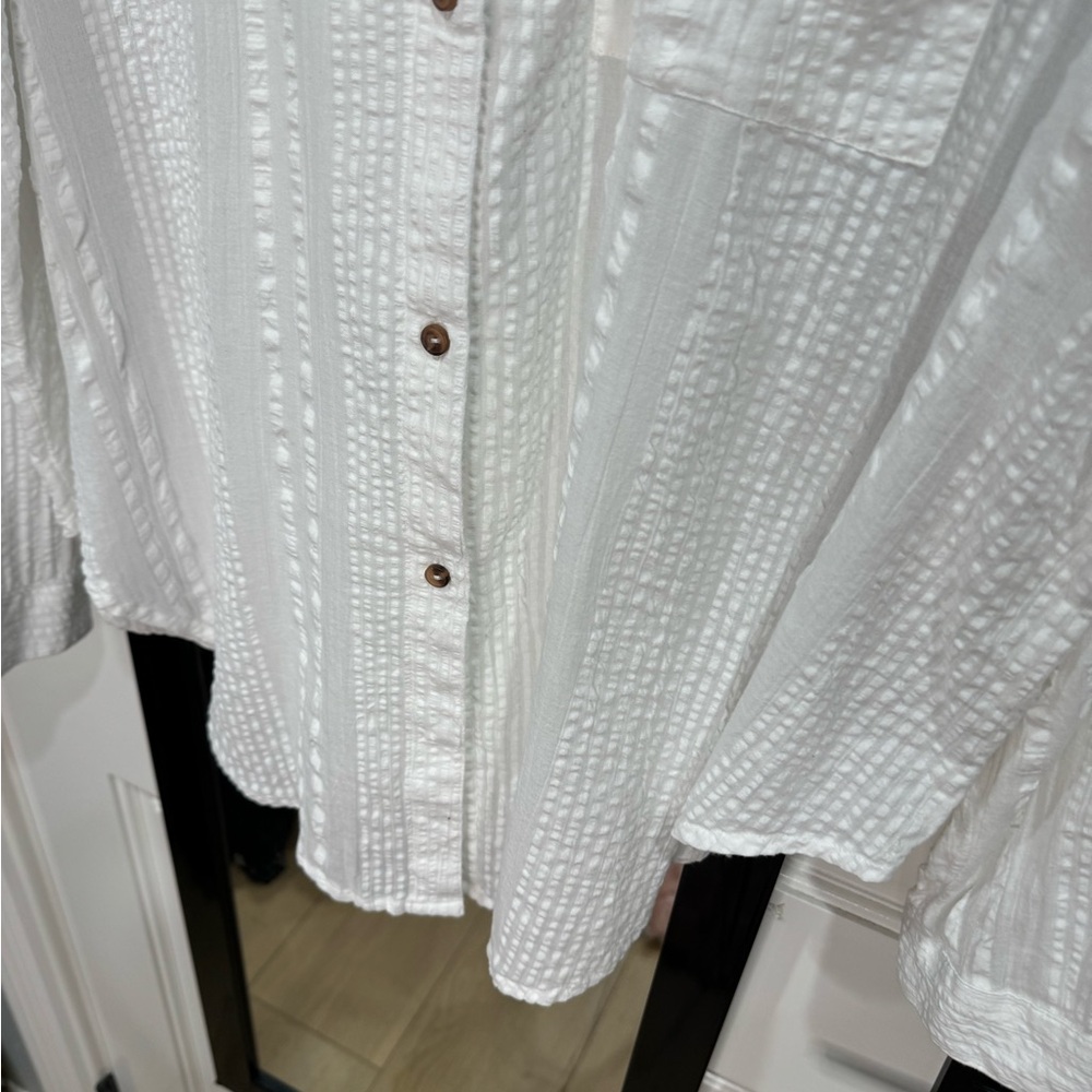 Rvca White Button-Down Size Medium - image 4